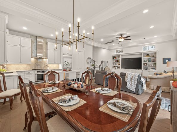 1607 W Rose Terrace Lane, Houston TX 77055