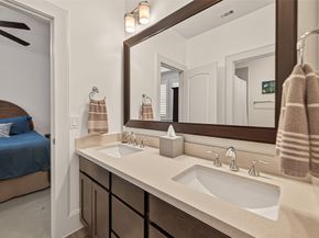 1607 W Rose Terrace Lane, Houston TX 77055