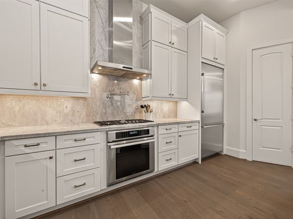 1607 W Rose Terrace Lane, Houston TX 77055