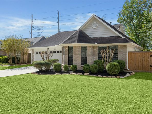 3102 Great Lakes Avenue, Sugar Land TX 77479