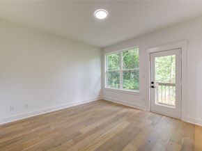 933 E 40 1/2 St Street, Houston TX 77022