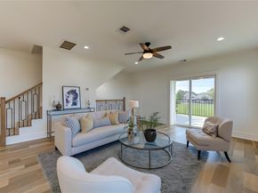 933 E 40 1/2 St Street, Houston TX 77022