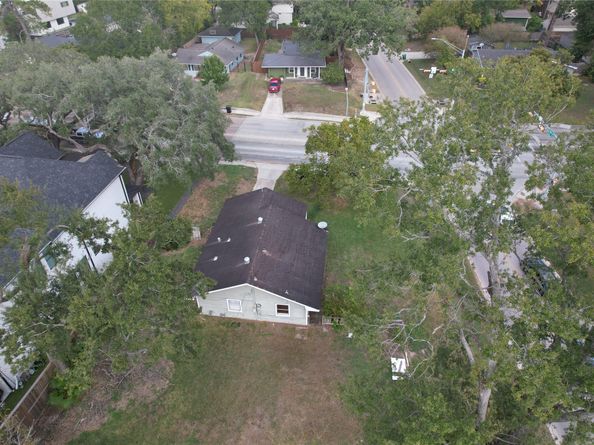 903 W 43rd Street, Houston TX 77018