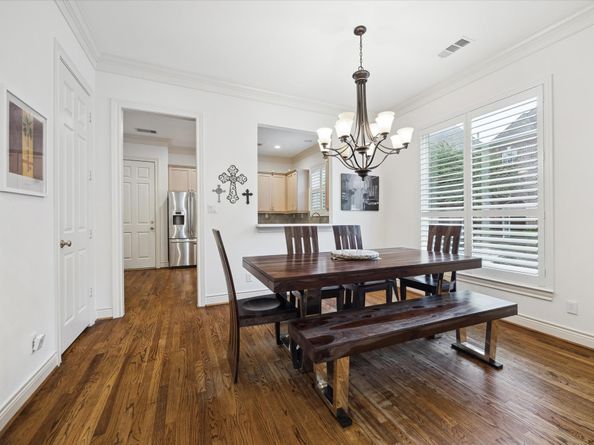 6837 Staffordshire Street, Houston TX 77030