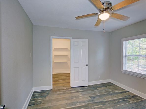 4220 Delhi Street, Houston TX 77022