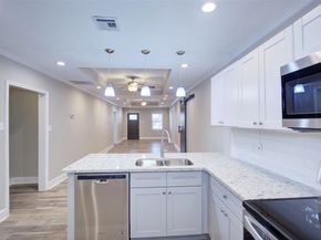 4220 Delhi Street, Houston TX 77022