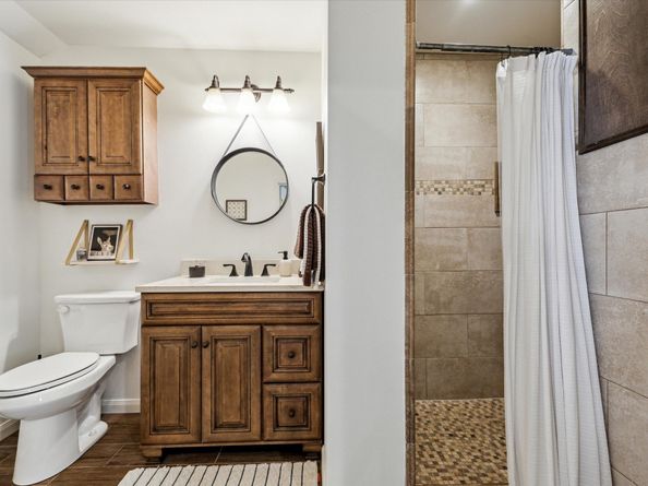 7523 Del Monte Drive, Houston TX 77063