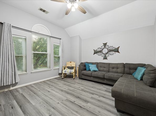 10510 Indian Paintbrush Lane, Houston TX 77095