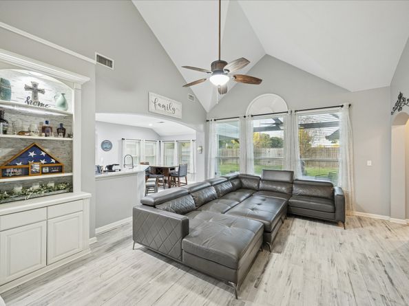 10510 Indian Paintbrush Lane, Houston TX 77095