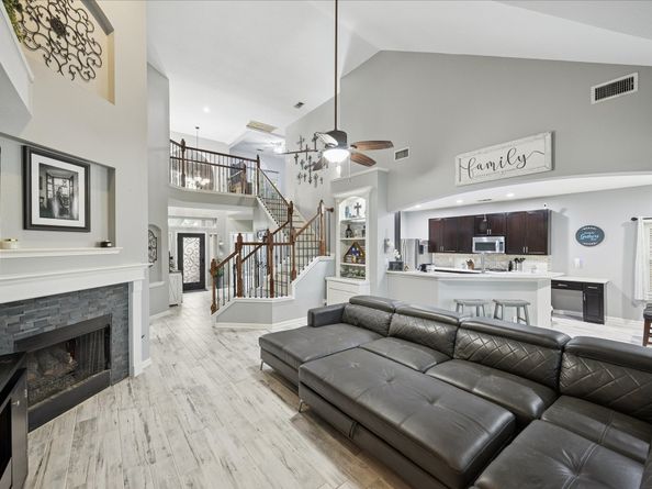 10510 Indian Paintbrush Lane, Houston TX 77095