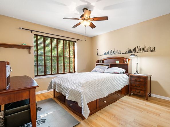 30 Lyreleaf Place, The Woodlands TX 77382