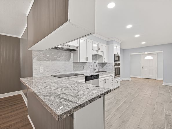 4729 Paradise Lane, Houston TX 77048