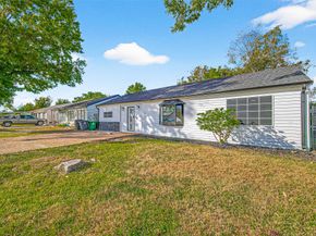 4729 Paradise Lane, Houston TX 77048