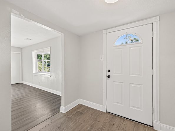 4729 Paradise Lane, Houston TX 77048