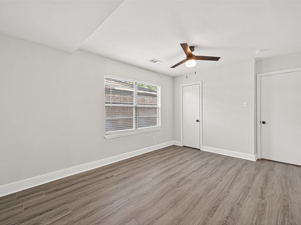 4729 Paradise Lane, Houston TX 77048