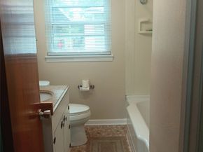 8913 Linda Vista Road, Houston TX 77078