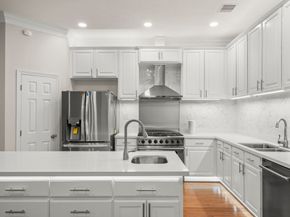 4023 Breakwood Drive, Houston TX 77025
