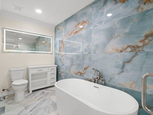 4023 Breakwood Drive, Houston TX 77025