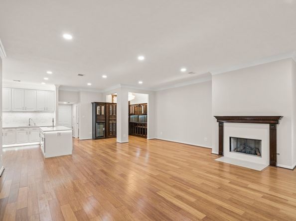 4023 Breakwood Drive, Houston TX 77025