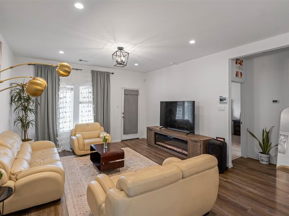 5223 Mossdale Bluff Lane, Spring TX 77373