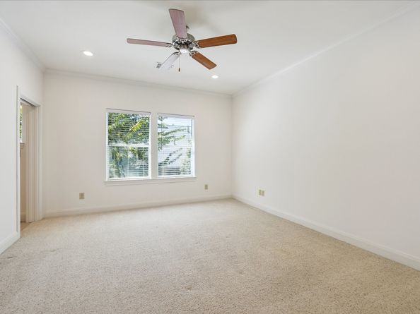 6635 Wanita Place B, Houston TX 77007