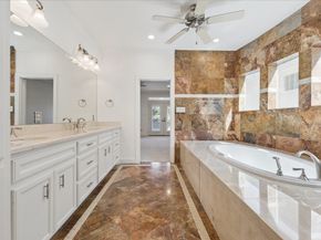 6635 Wanita Place B, Houston TX 77007