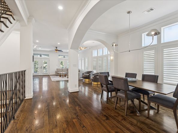 6635 Wanita Place B, Houston TX 77007