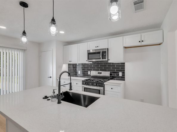 12123 Murr Way, Houston TX 77048
