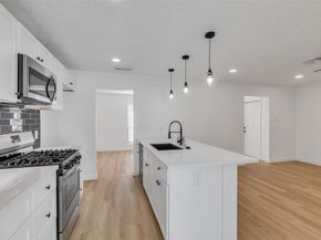 12123 Murr Way, Houston TX 77048