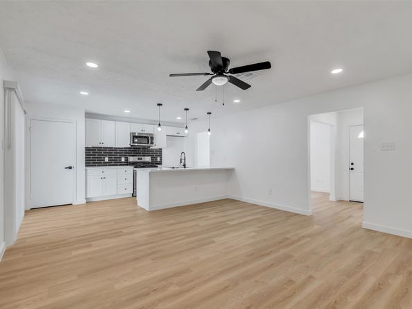 12123 Murr Way, Houston TX 77048