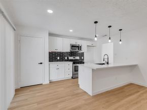 12123 Murr Way, Houston TX 77048