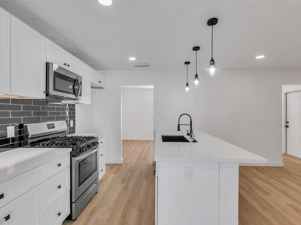 12123 Murr Way, Houston TX 77048