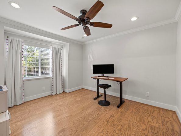 14350 Kellywood Lane, Houston TX 77079