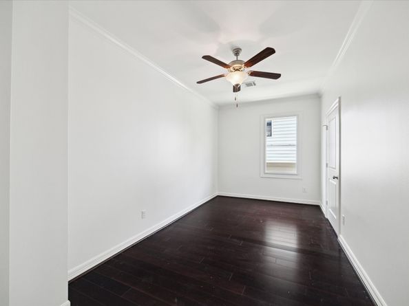 1101 Tabor Street, Houston TX 77009