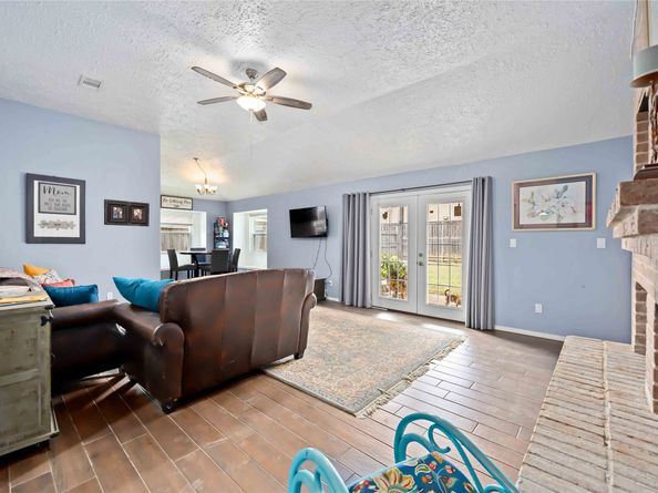 1923 Fernspray Lane, Houston TX 77084