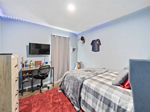 1923 Fernspray Lane, Houston TX 77084