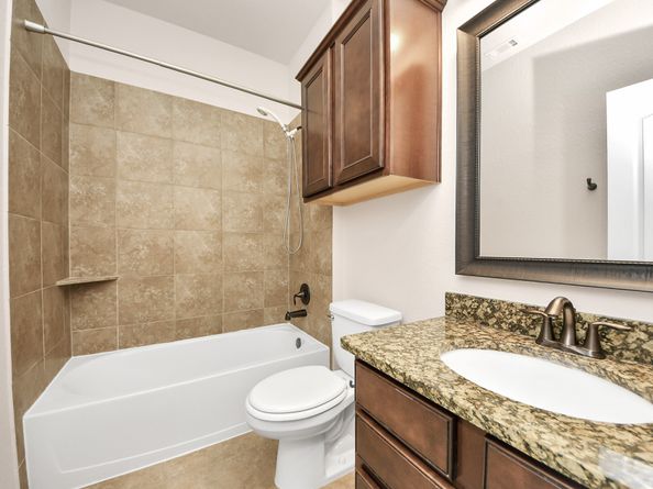1118 Weldon Park Drive, Sugar Land TX 77479