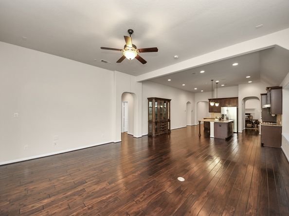 1118 Weldon Park Drive, Sugar Land TX 77479