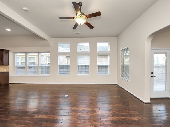 1118 Weldon Park Drive, Sugar Land TX 77479