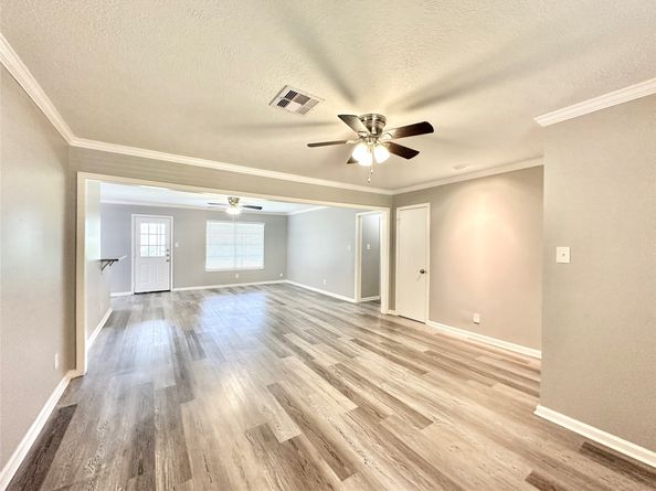 5818 Birchmont Drive, Houston TX 77092