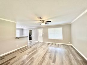 5818 Birchmont Drive, Houston TX 77092