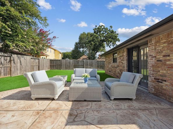 4403 Sumner Drive, Houston TX 77018