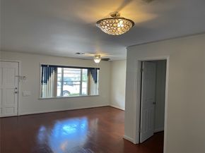 4021 Osby, Houston TX 77025