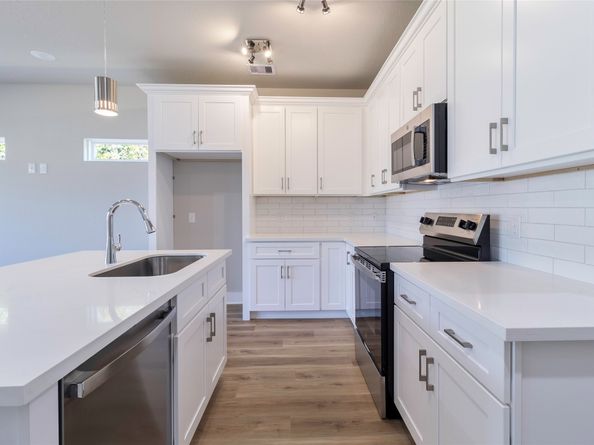 9821 Richcroft Street, Houston TX 77029
