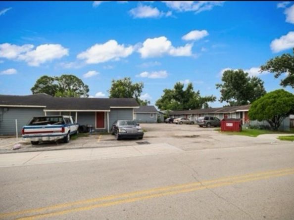 13928 Bandera Street, Houston TX 77015