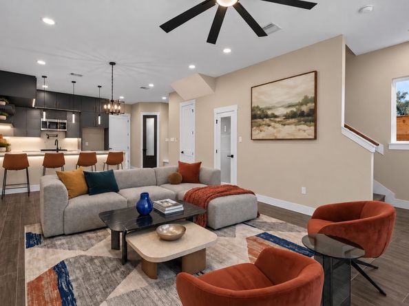 2412 Terry Street B, Houston TX 77009