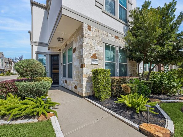 11926 Mcnabb Lane, Houston TX 77082