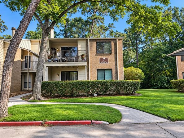 3500 Tangle Brush Drive 104, The Woodlands TX 77381