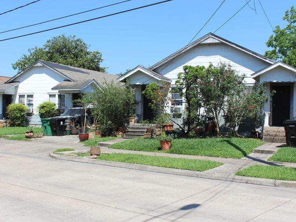 518 N Eastwood Street, Houston TX 77011