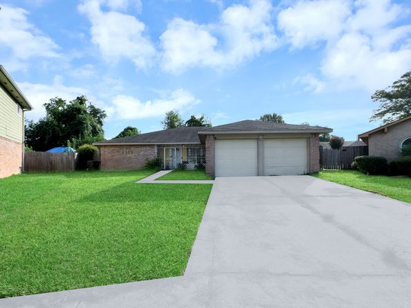3302 Hombly Road, Houston TX 77066